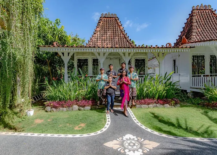 Hotel Elysium Bingin 3*