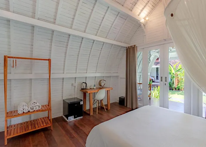 Elysium Bingin 3* Uluwatu
