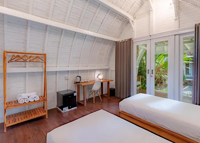 Elysium Bingin 3* Uluwatu